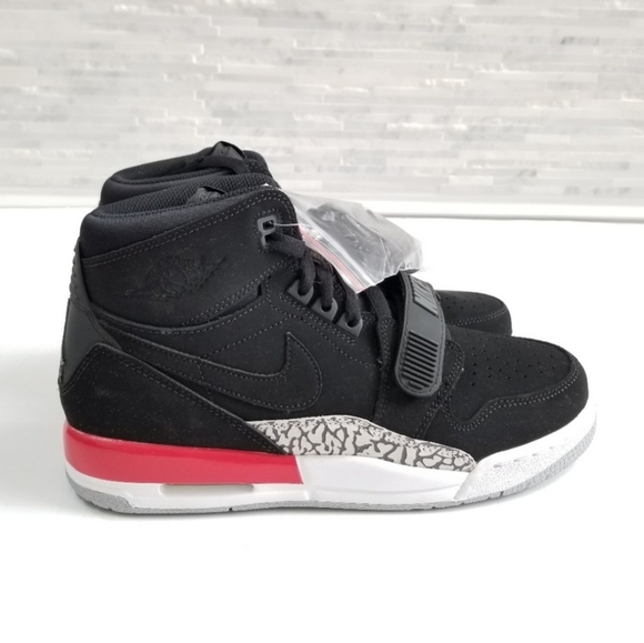 New Air JORDAN Legacy 312 Grade School Sneakers - Picture 4 of 6